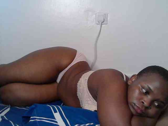Queen-venny webcam