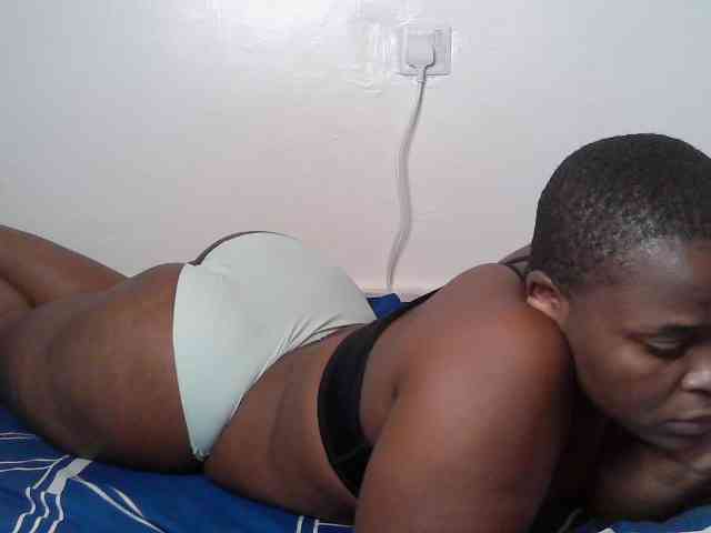 Queen-venny webcam