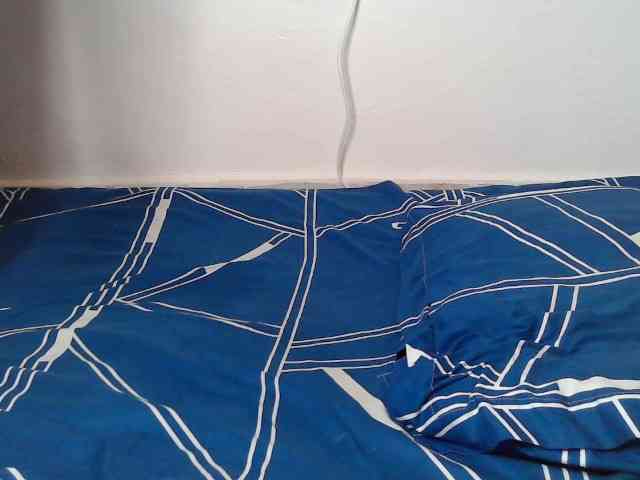 Queen-venny webcam