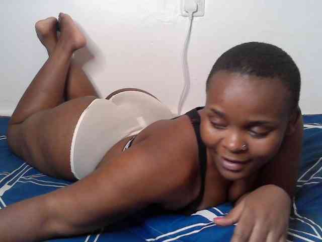 Queen-venny webcam