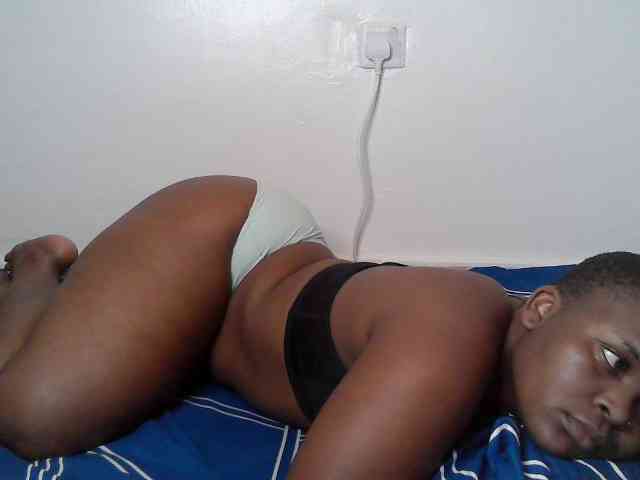 Queen-venny webcam