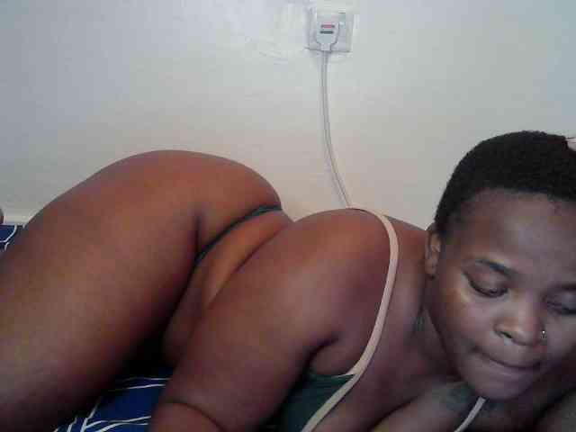 Queen-venny webcam