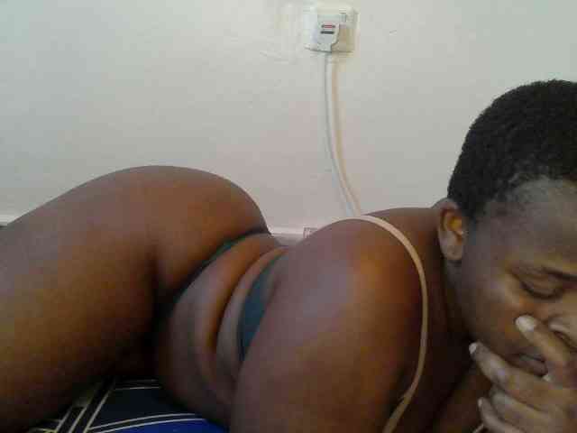 Queen-venny webcam