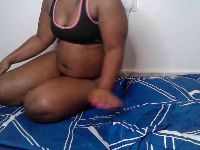 Queen-venny webcam