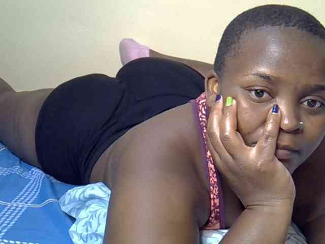 Queen-venny webcam