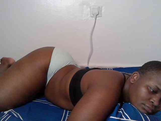 Queen-venny webcam
