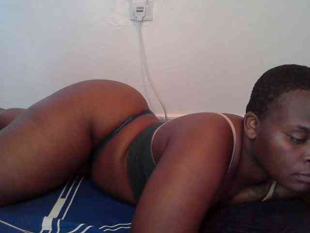 Queen-venny webcam