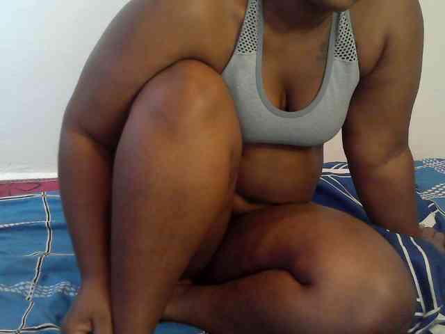 Queen-venny webcam