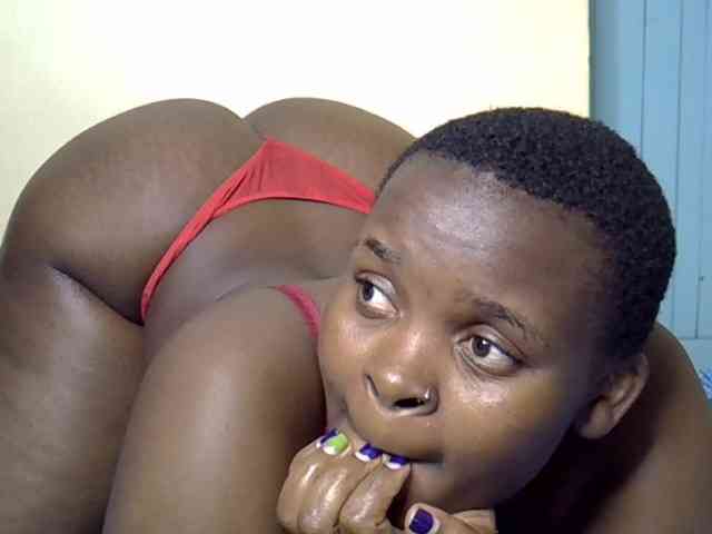 Queen-venny webcam