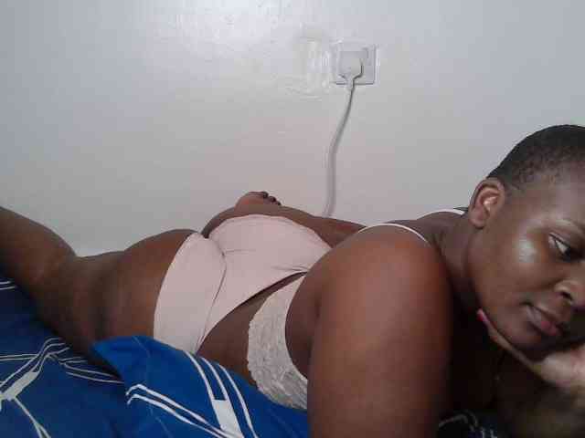 Queen-venny webcam
