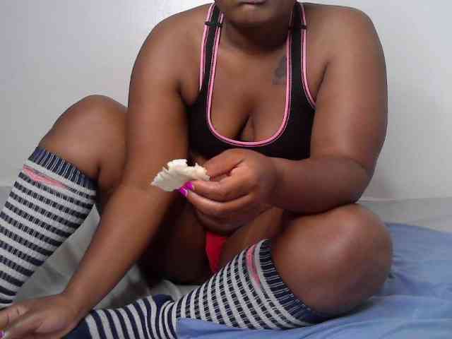 Queen-venny webcam