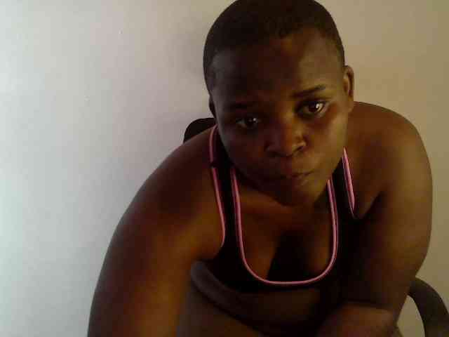 Queen-venny webcam