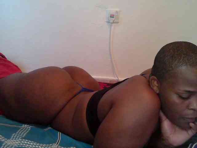Queen-venny webcam