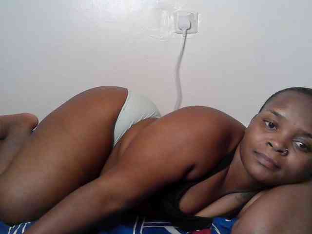 Queen-venny webcam