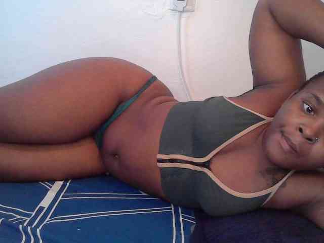 Queen-venny webcam