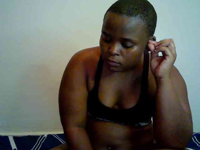 Queen-venny webcam