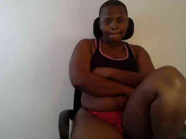 Queen-venny webcam