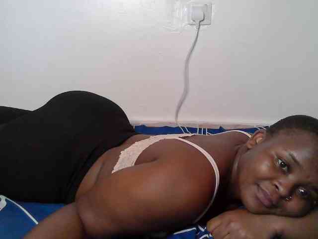 Queen-venny webcam