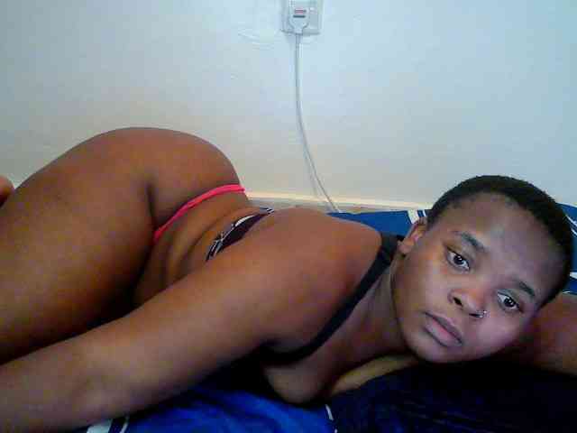 Queen-venny webcam