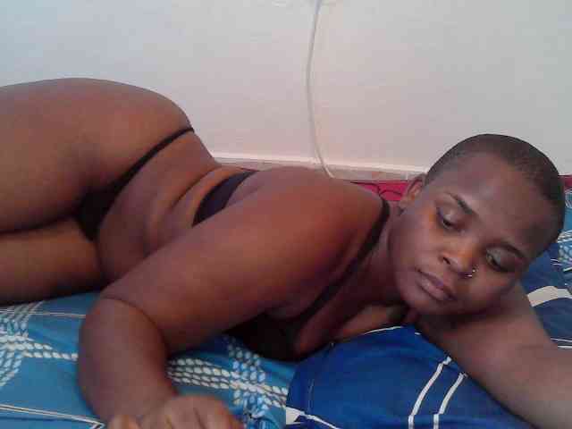 Queen-venny webcam