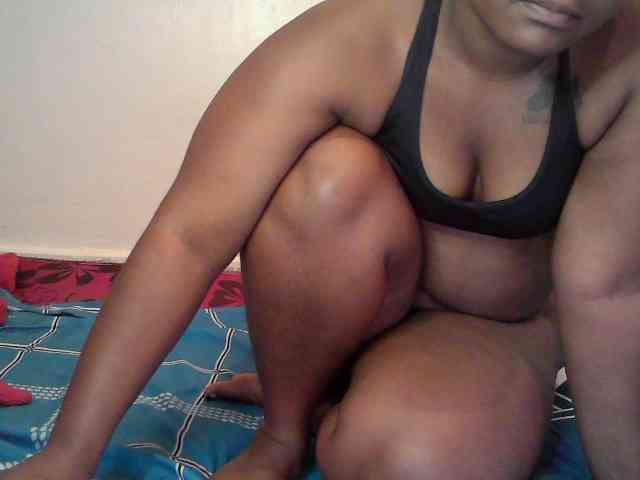 Queen-venny webcam