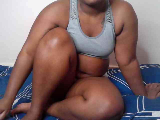 Queen-venny webcam