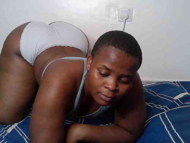 Queen-venny webcam
