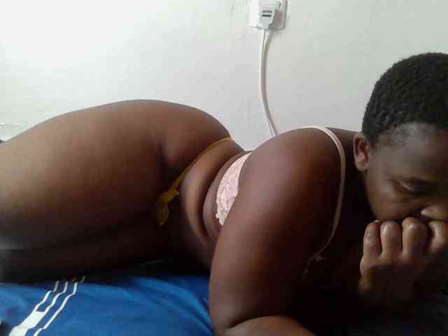 Queen-venny webcam