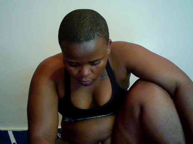 Queen-venny webcam