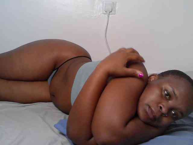 Queen-venny webcam
