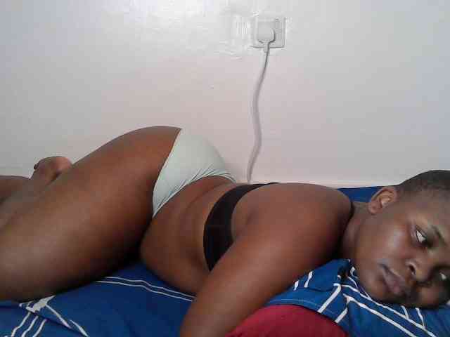 Queen-venny webcam
