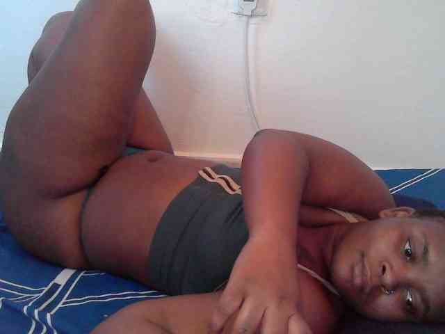 Queen-venny webcam