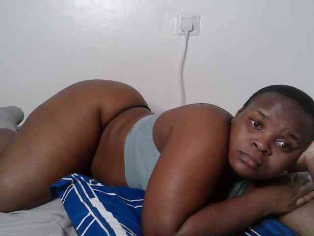 Queen-venny webcam