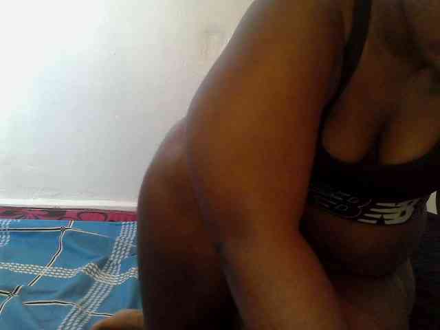 Queen-venny webcam