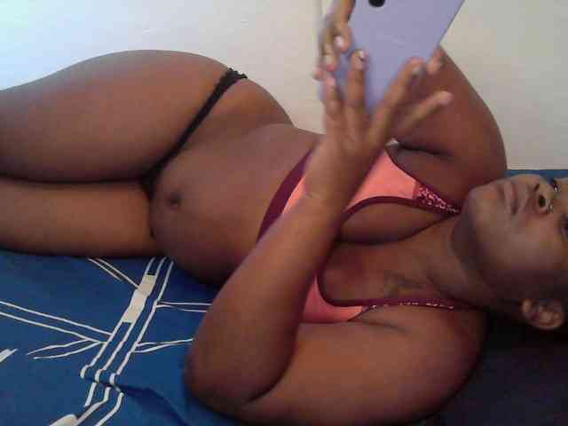 Queen-venny webcam