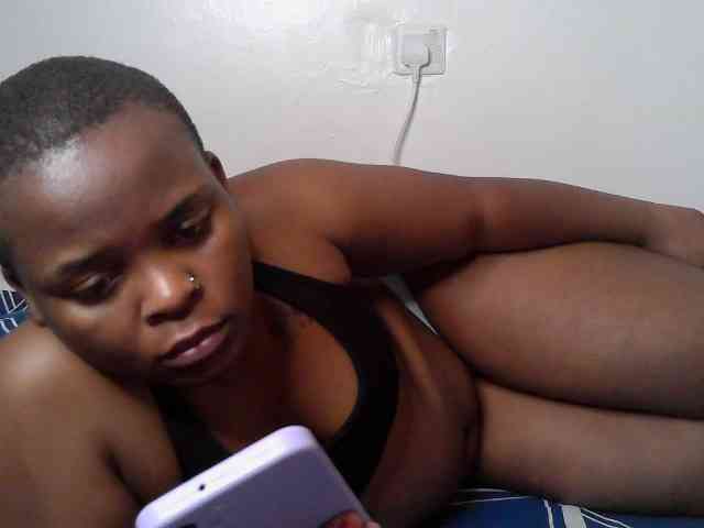 Queen-venny webcam