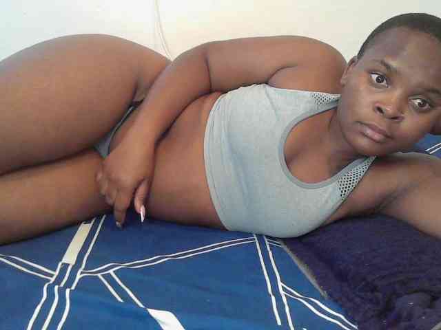 Queen-venny webcam