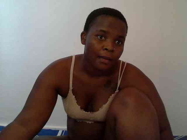 Queen-venny webcam