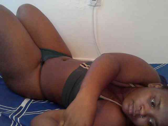 Queen-venny webcam