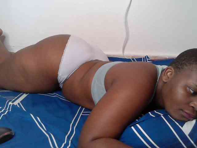 Queen-venny webcam