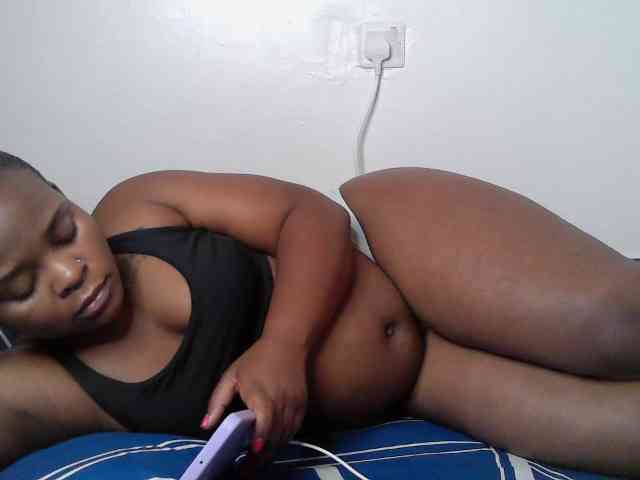 Queen-venny webcam