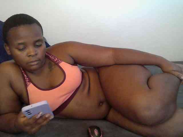 Queen-venny webcam