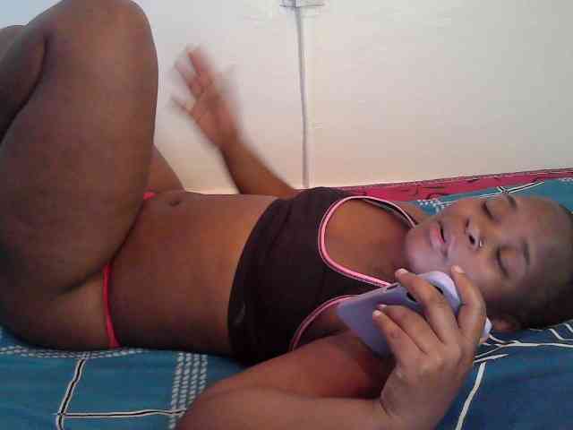 Queen-venny webcam