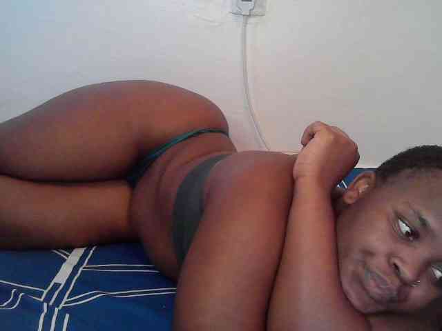 Queen-venny webcam