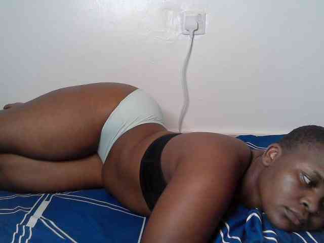 Queen-venny webcam