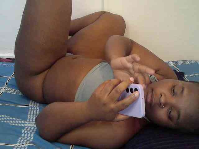 Queen-venny webcam
