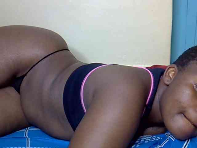 Queen-venny webcam