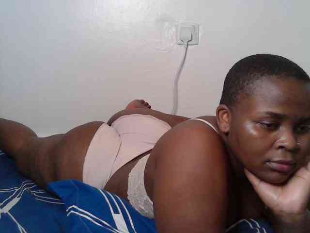 Queen-venny webcam
