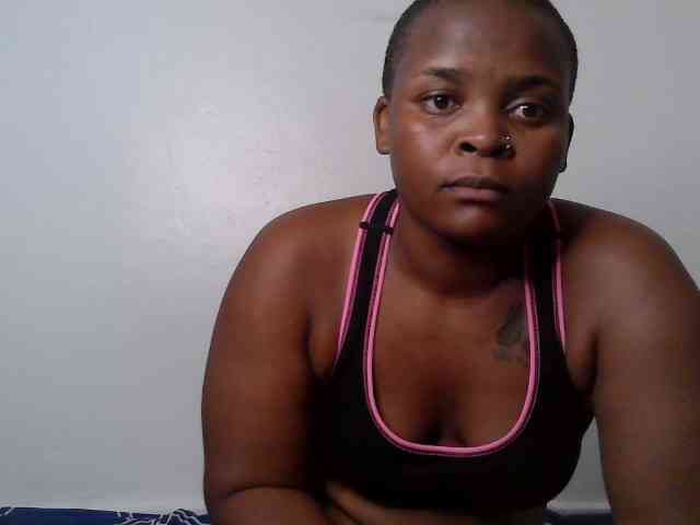 Queen-venny webcam