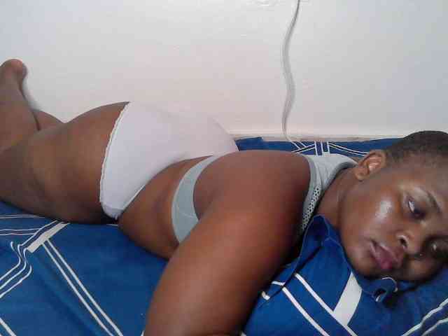 Queen-venny webcam